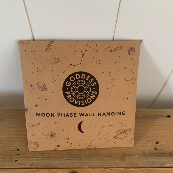 Goddess Provisions | Lunar Wall Hanging Moon Phase Hammered Alloy Chain Decor - Picture 3 of 4